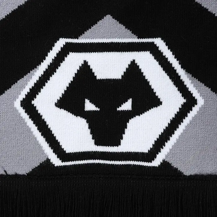 Wolves Kits Shop | Official Chevron Scarf Wolverhampton Wanderers Apparel